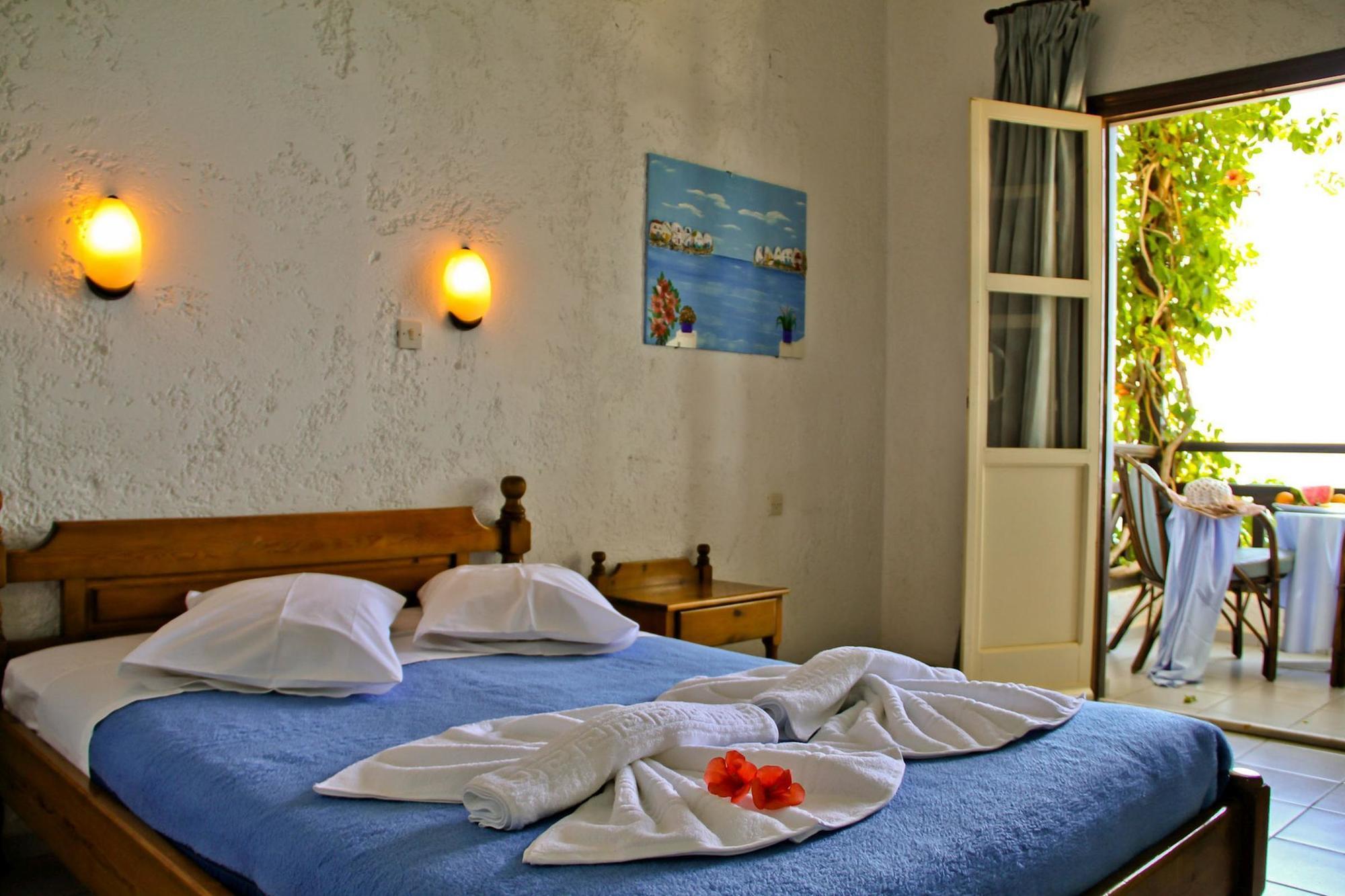Azure Mare Hotel Hersonissos  Luaran gambar